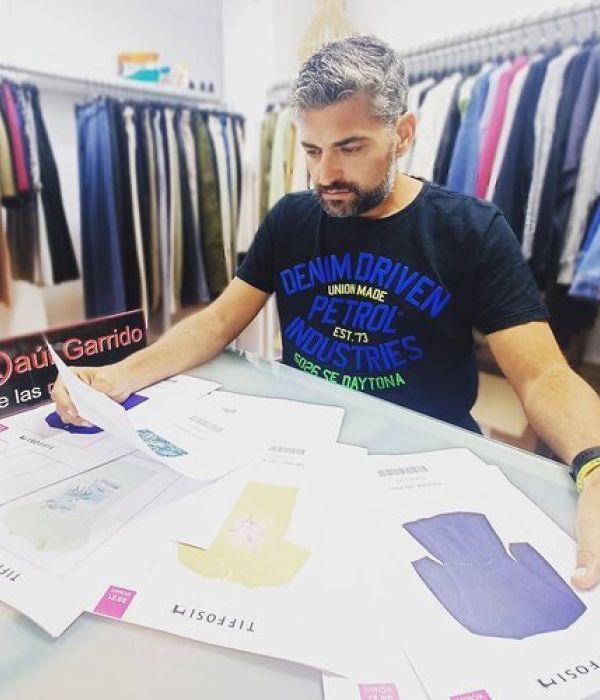Raul Garrido Showroom